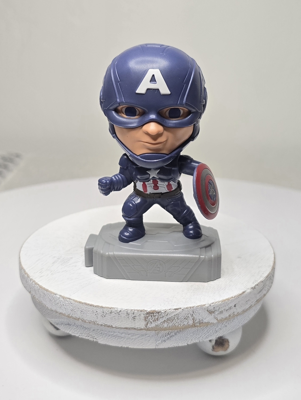 2019 Marvel Captain America McDonalds Happy Meal Toy [ Read Details ]